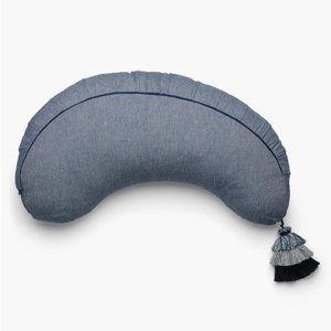 Dockatot La Maman Wedge Nursing Pillow in Indigo Chambray